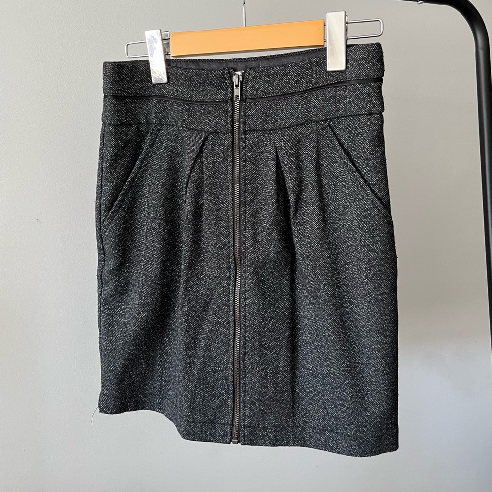 Dynamite Skirt